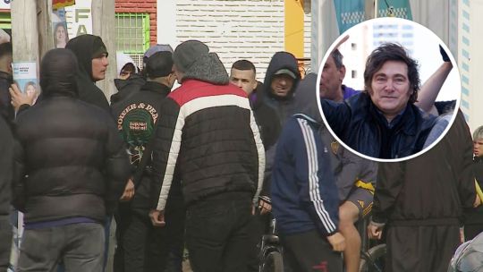 Encapuchados rodean el club de Moreno donde Javier Milei cierra su campaña bonaerense