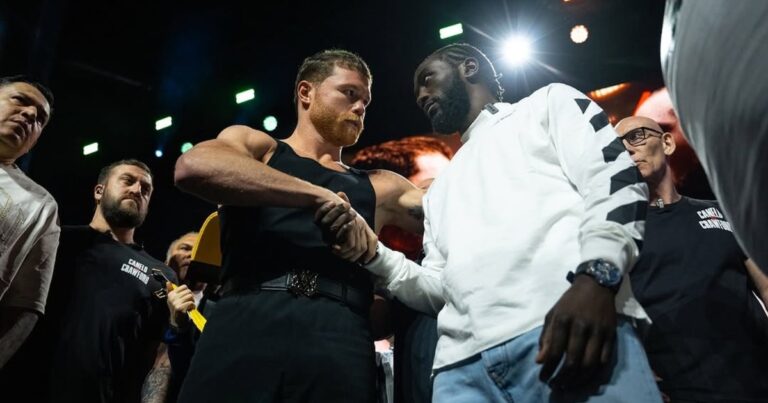 Saúl Canelo Álvarez expone todos sus títulos ante Terence Crawford en otra velada millonaria y no exenta de polémicas